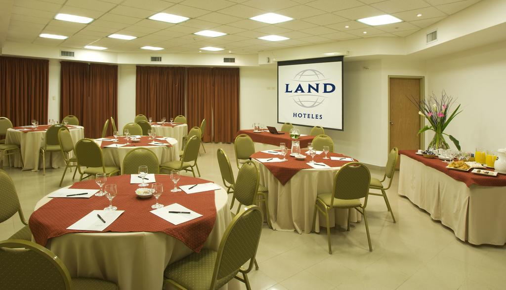 Land Express Neuquen 호텔 외부 사진